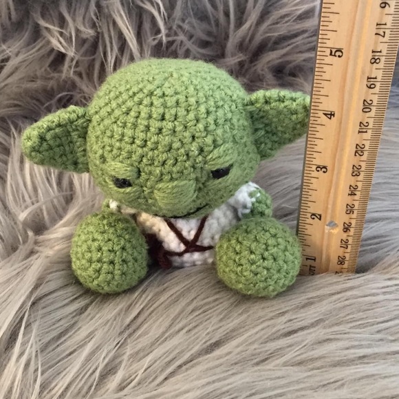 NEW Crochet Handmade Amigurumi Yoda, Star Wars - Picture 3 of 8